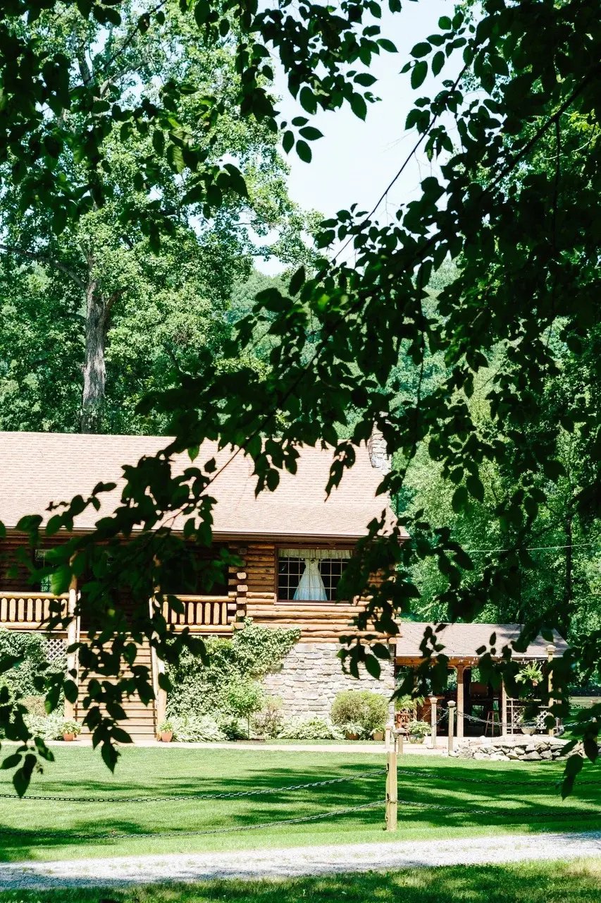 Riverside-Wedding-By-Clore-Fredericksburg-Virginia14.jpeg